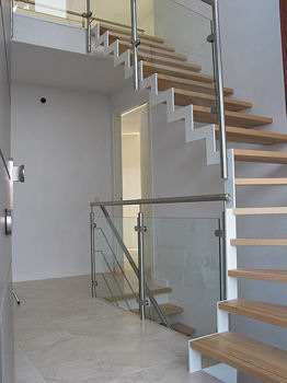 RVS of stalen design trap